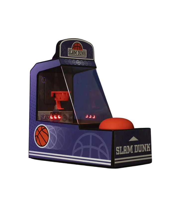 Mini arcade Basket. Scritta bianca Slam Dunk, canestro, palla e contatore punti. Sfondo bianco.